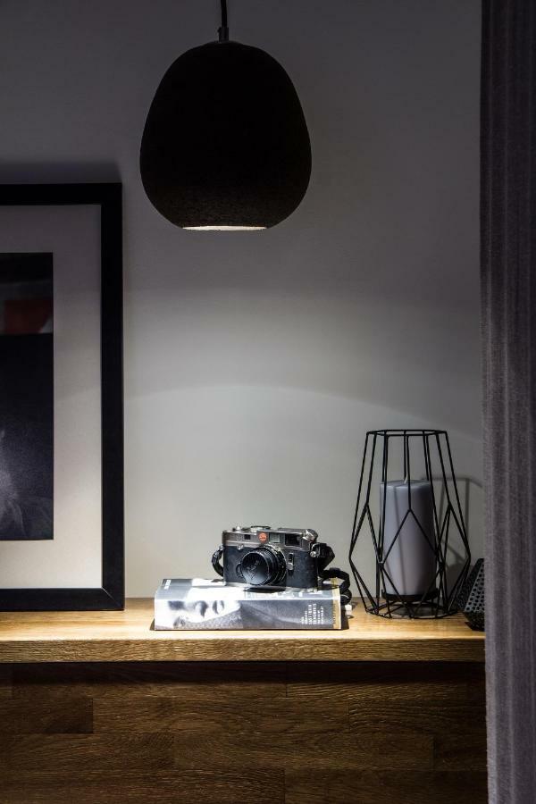Unique Semi-Basement Stay At The Foot Of The Acropolis 雅典 外观 照片