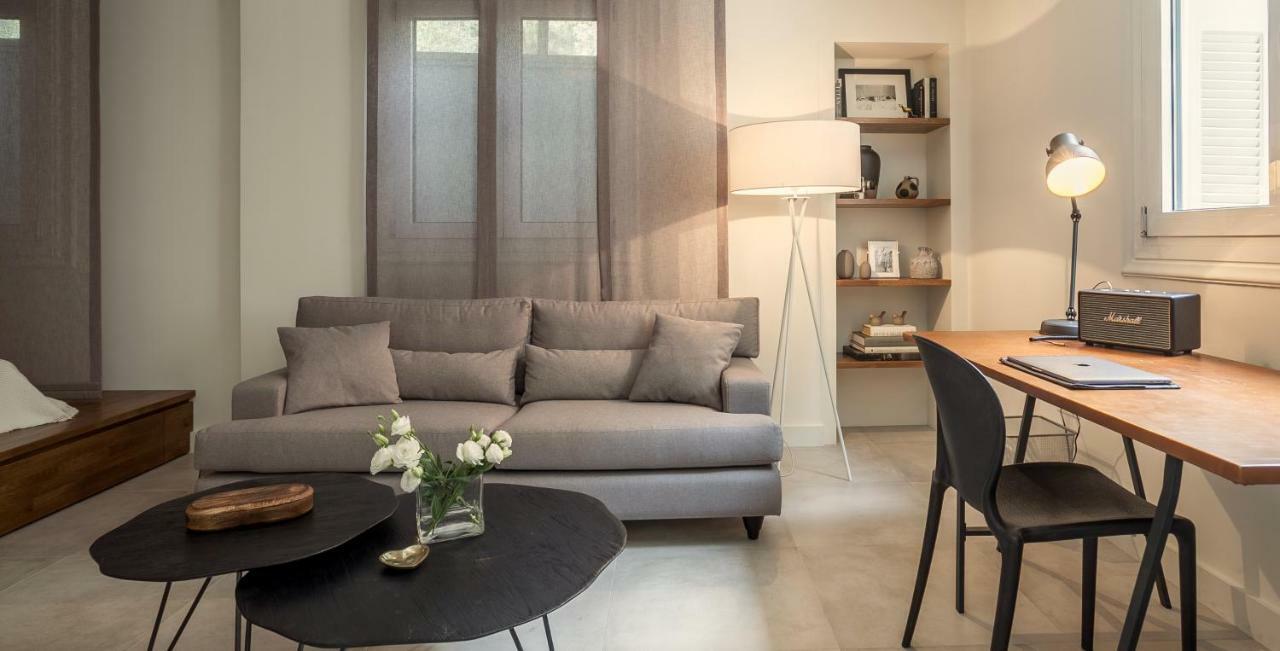 Unique Semi-Basement Stay At The Foot Of The Acropolis 雅典 外观 照片